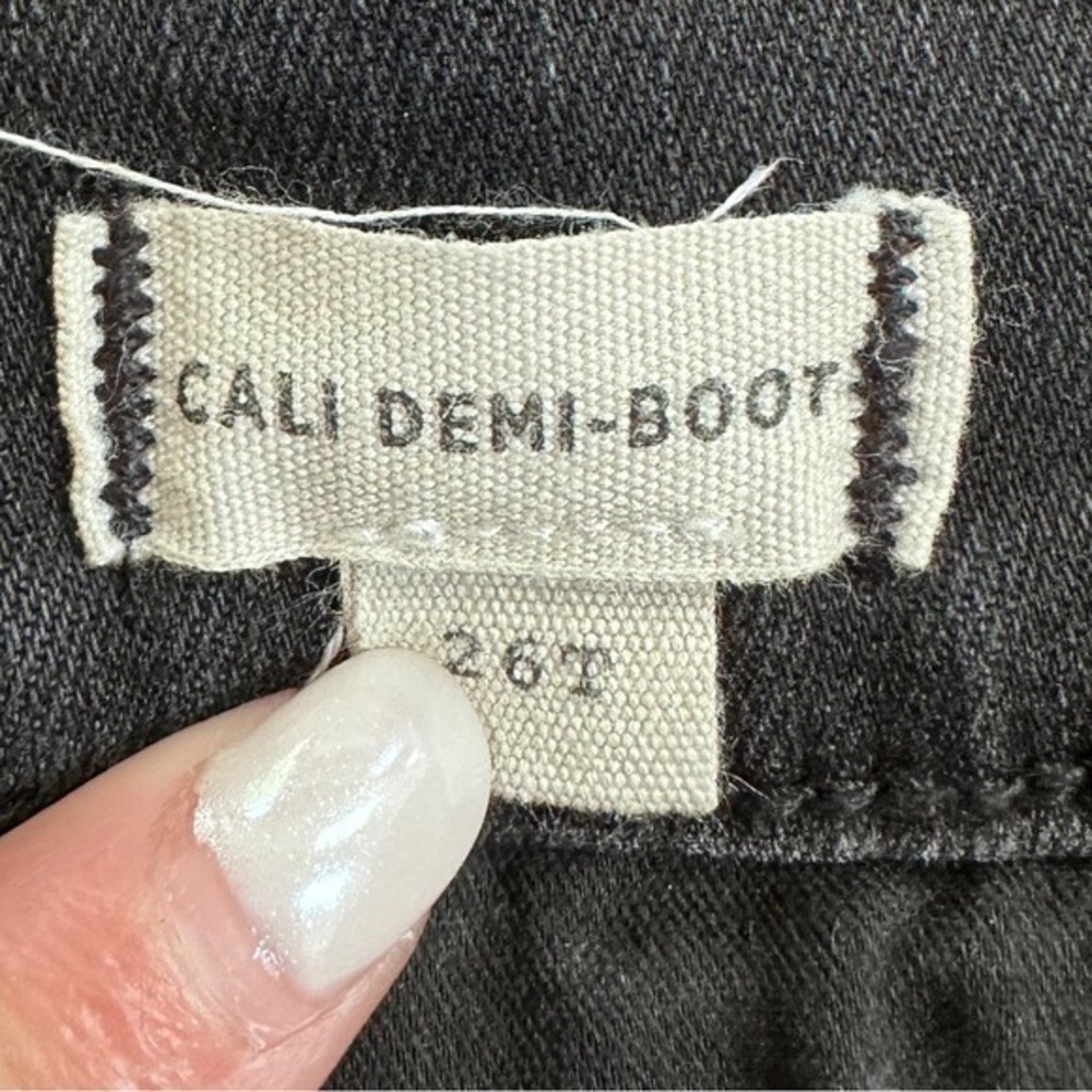 Madewell Tall Cali‎ Demi-Boot Jeans in Berkeley Black: Chewed-Hem Edition Sz 26T - Picture 6 of 7